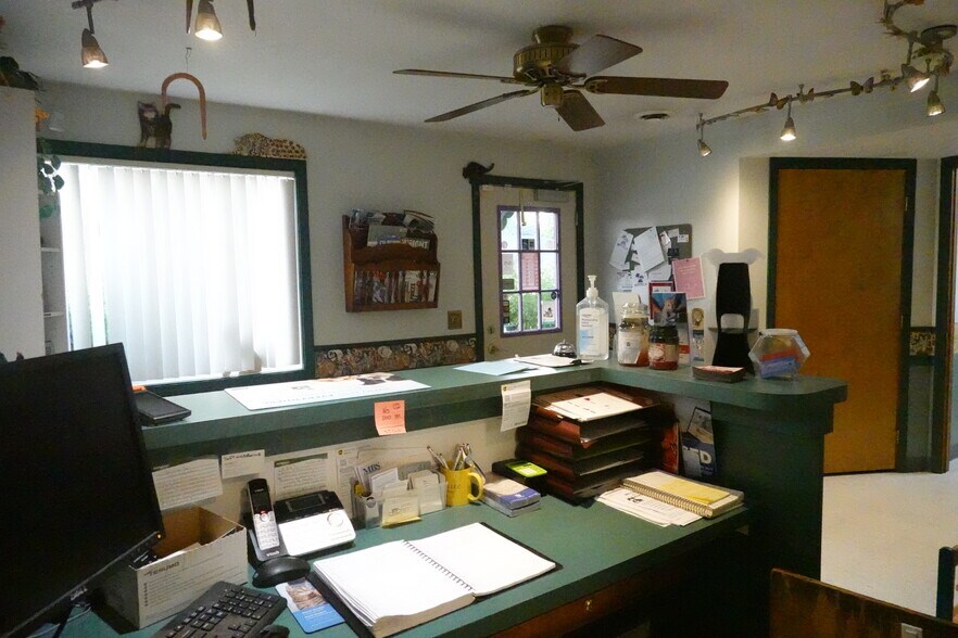 More Photos Of 18 S Third Street, Waterville Office For Sale