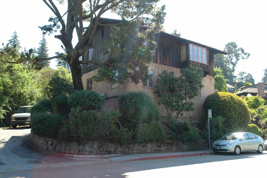 More Photos Of 2501 Rose Walk, Berkeley Apartments For Sale