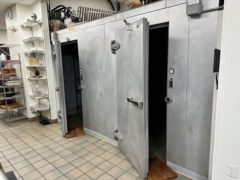 More Photos Of 738 Route 9, Fishkill Unknown For Lease