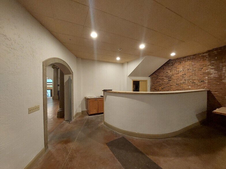 More Photos Of 1414 Cornwall Ave, Bellingham Loft Creative Space For Lease