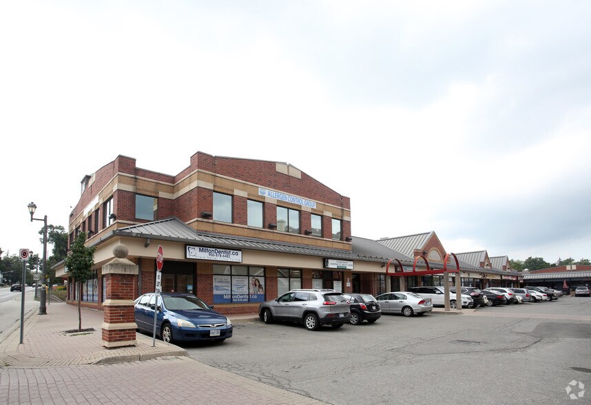 Primary Photo Of 15 Martin St, Milton Storefront For Lease