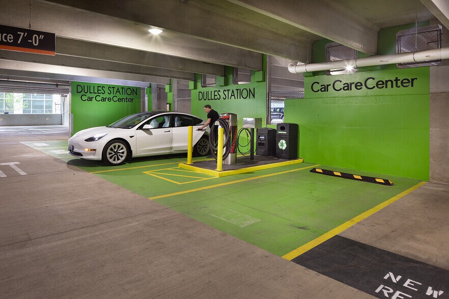 More Photos Of 2303 Dulles Station Blvd, Herndon Office For Sale