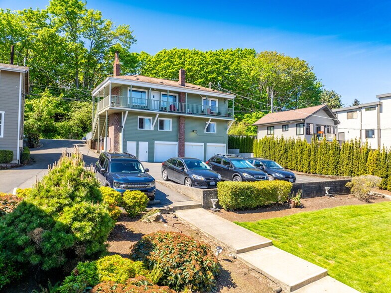 More Photos Of 8716 Sand Point Way NE, Seattle Apartments For Sale