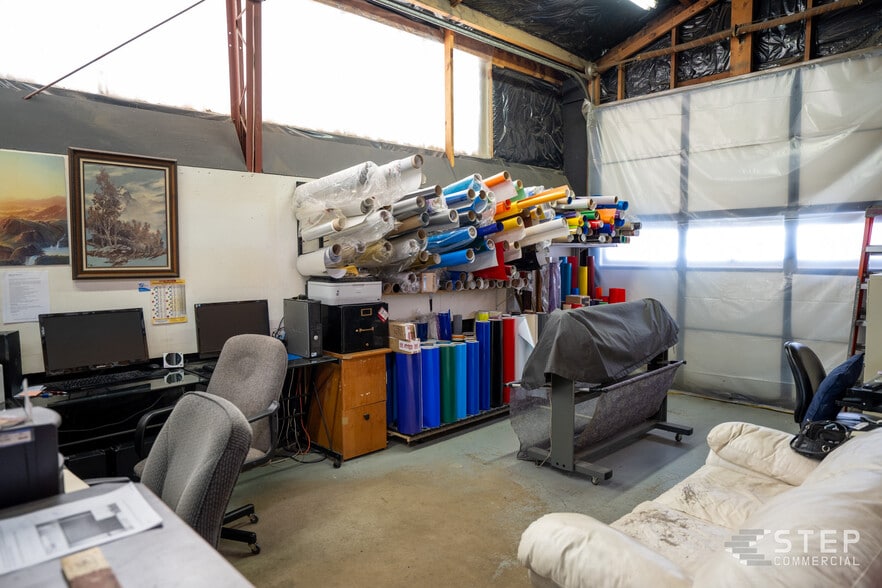 More Photos Of 1518 E Eisenhower Blvd, Loveland Warehouse For Sale