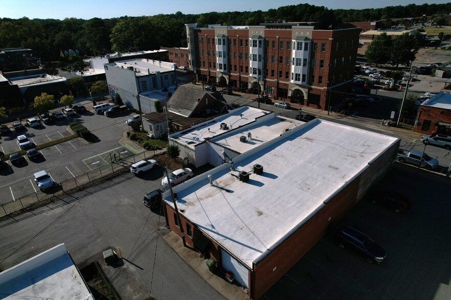 More Photos Of 120 Raleigh St, Fuquay-Varina Storefront For Sale