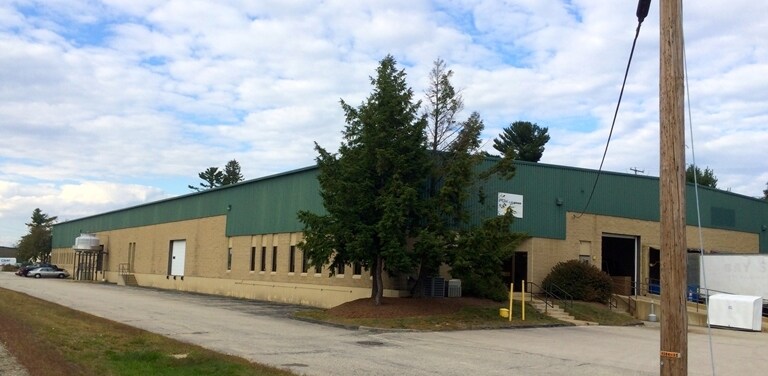 More Photos Of 15-17 Tinker Ave, Londonderry Warehouse For Lease