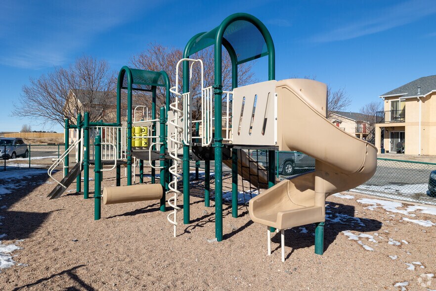 More Photos Of 393 E Spaulding Ave, Pueblo Apartments For Sale