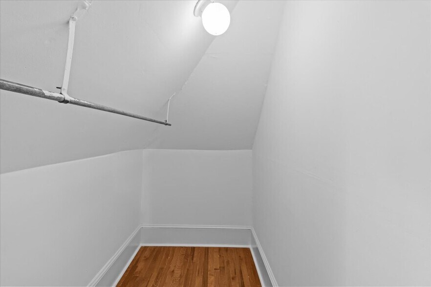 More Photos Of 816 Collings Ave, Collingswood Apartments For Sale
