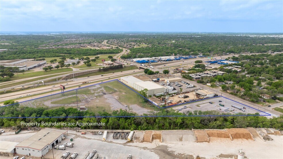 More Photos Of 5301 Hemphill St, Fort Worth Land For Sale