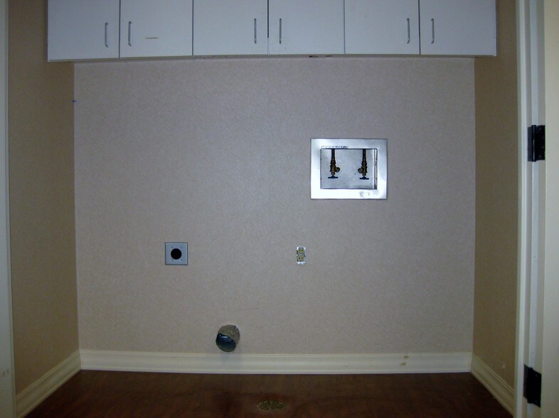 More Photos Of 712 N Washington Ave, Dallas Medical For Lease