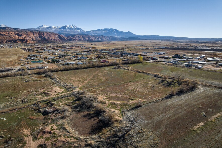 More Photos Of 35 Acres West Coronado, Moab Land For Sale