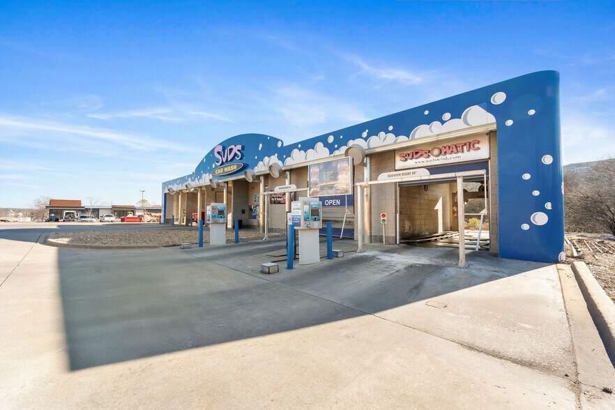 More Photos Of 2876 Green Mountain Dr, Branson Carwash For Sale