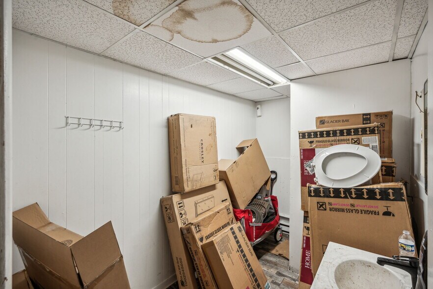 More Photos Of 2901 N 18th St, Philadelphia Warehouse For Sale