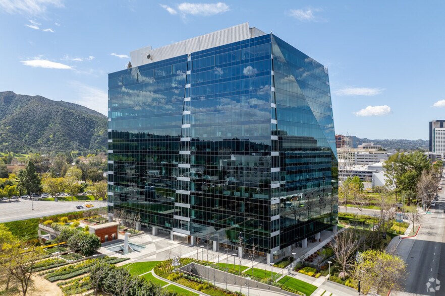 Primary Photo Of 2900 W Alameda Ave, Burbank Office For Lease