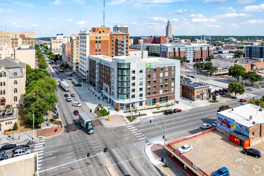 More Photos Of 905 O St, Lincoln Hotel For Sale