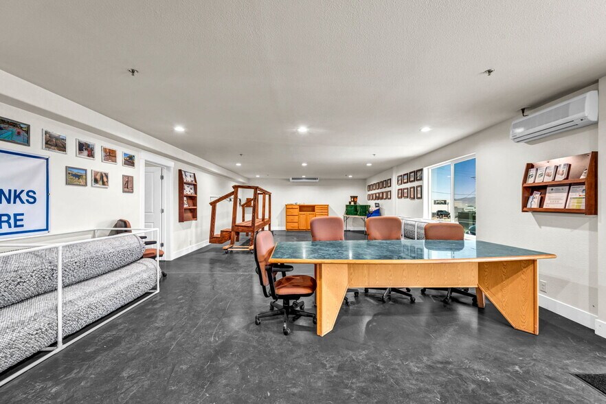 More Photos Of 2 Brown dr, Mound House Manufacturing For Sale