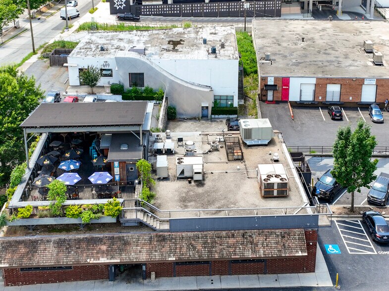 More Photos Of 685 11th St NW, Atlanta Restaurant For Sale