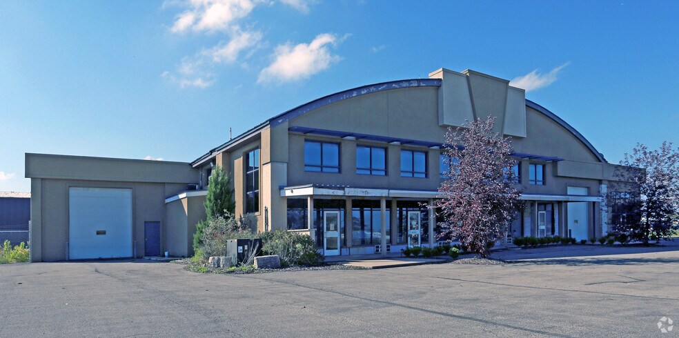 More Photos Of 150 Dunkirk Rd, St Catharines Warehouse For Lease