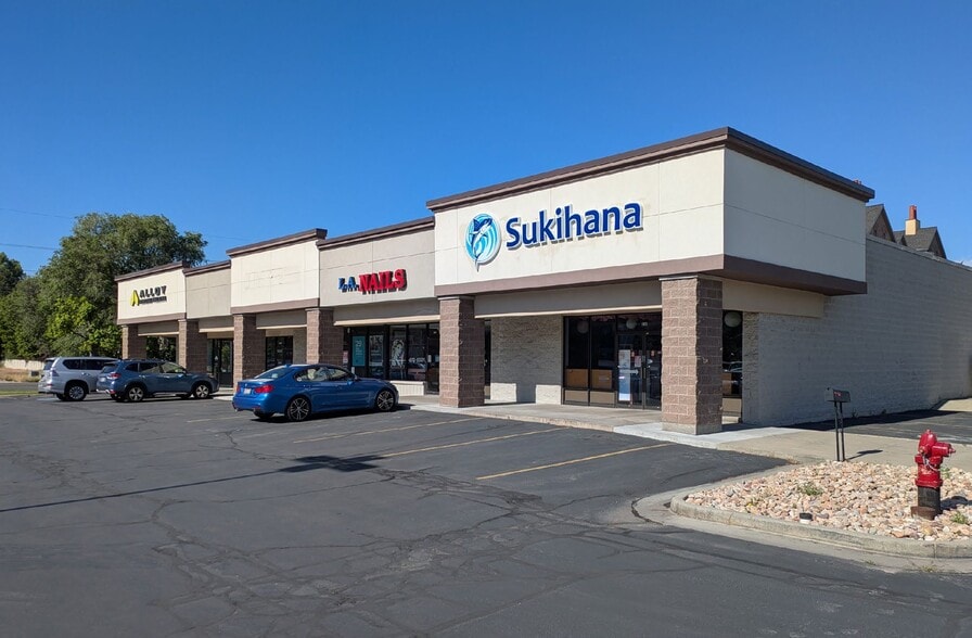 Primary Photo Of 1769-1785 E Murray Holladay Rd, Salt Lake City General Retail For Lease