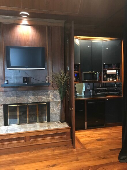 More Photos Of 1265 El Camino Real, Santa Clara Medical For Lease