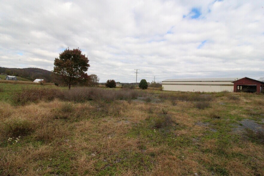 More Photos Of 16094 Evergreen Valley Rd, Timberville Specialty For Lease