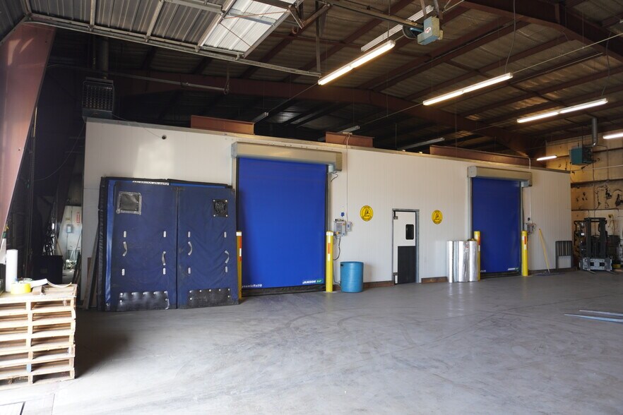 More Photos Of 6600-6650 Smith Rd, Denver Warehouse For Sale