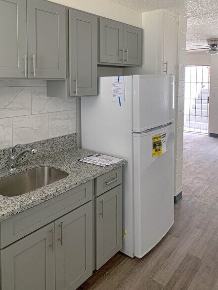 More Photos Of 2021 Wilcox Ln, Honolulu Apartments For Sale