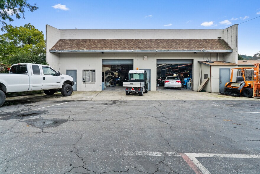 More Photos Of 5346 Scotts Valley Dr, Scotts Valley Auto Repair For Lease