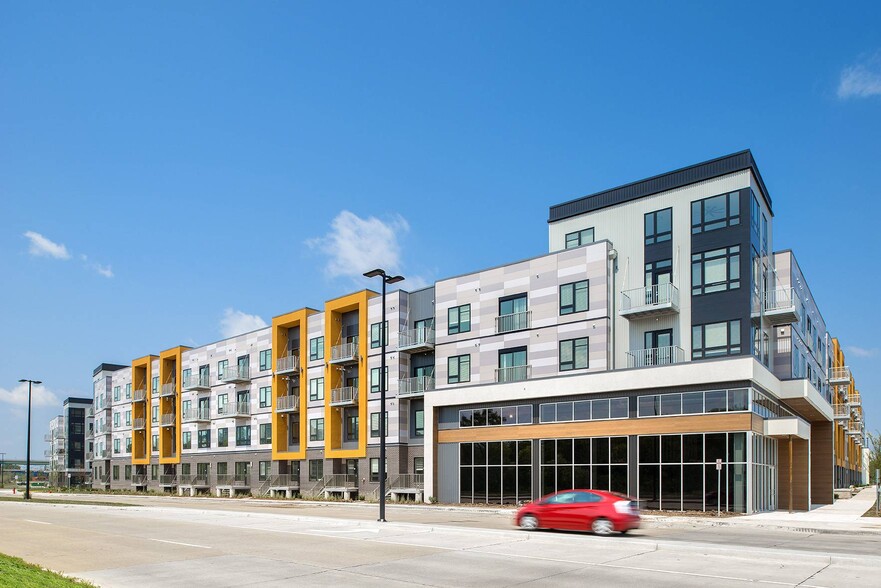 More Photos Of 1000 Berkley Pky, Kansas City Apartments For Sale