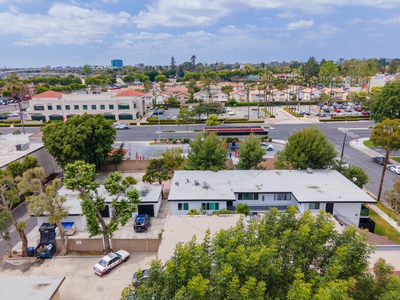 More Photos Of 1032 Bonita St, Tustin Apartments For Sale
