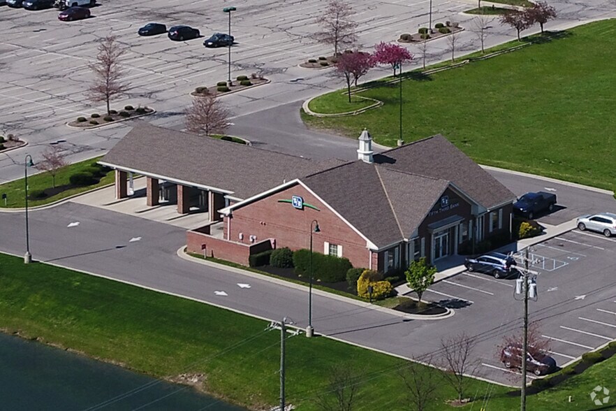 More Photos Of 4202 E State Road 32, Westfield Unknown For Lease