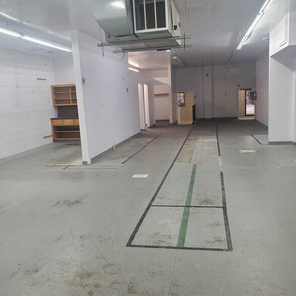 More Photos Of 317 S Union Ave, Newport Office For Lease