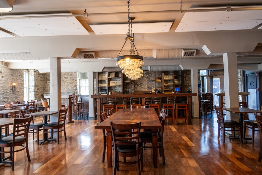 More Photos Of 434 Houston St, Nashville Loft Creative Space For Lease