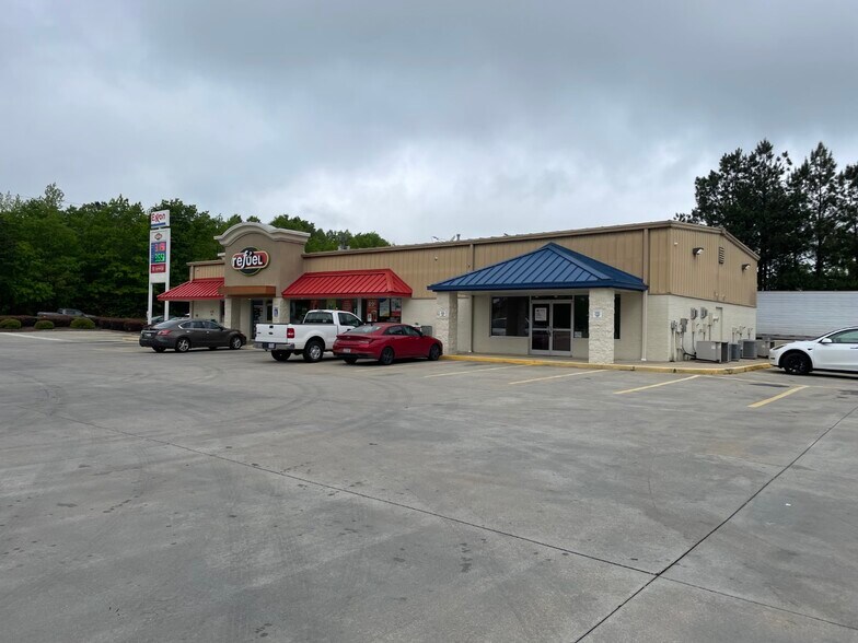 More Photos Of 3404 Hwy 601 N, Pageland Service Station For Lease