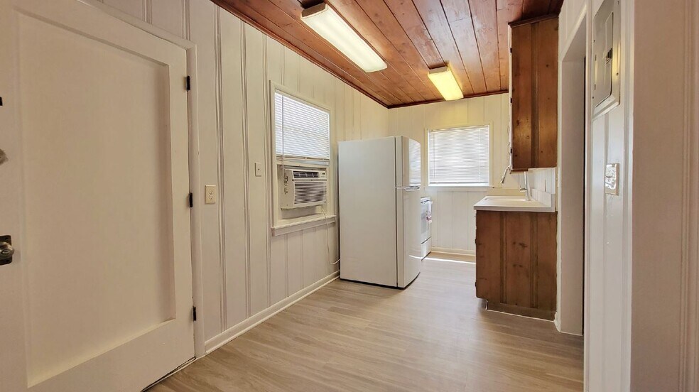 More Photos Of 3670 Dixie Hwy NE, Palm Bay Manufactured Housing Mobile Home Park For Sale