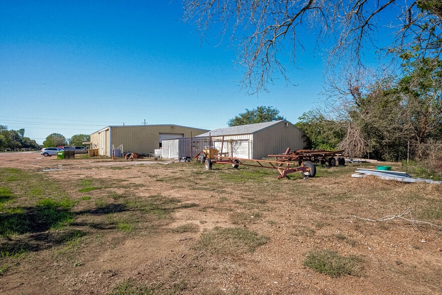 More Photos Of 8231 Main St, Needville Auto Salvage Facility For Sale