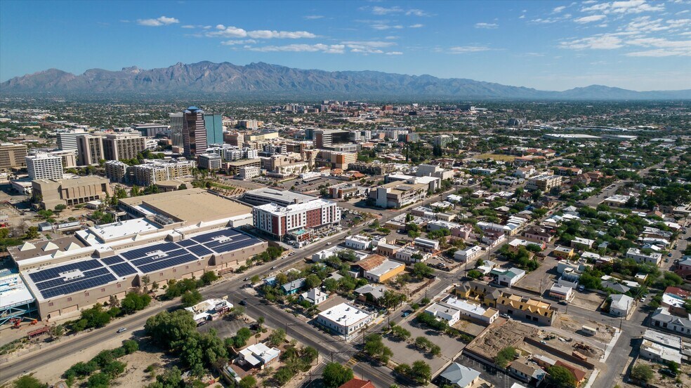 More Photos Of 319 W Simpson St, Tucson Loft Creative Space For Sale