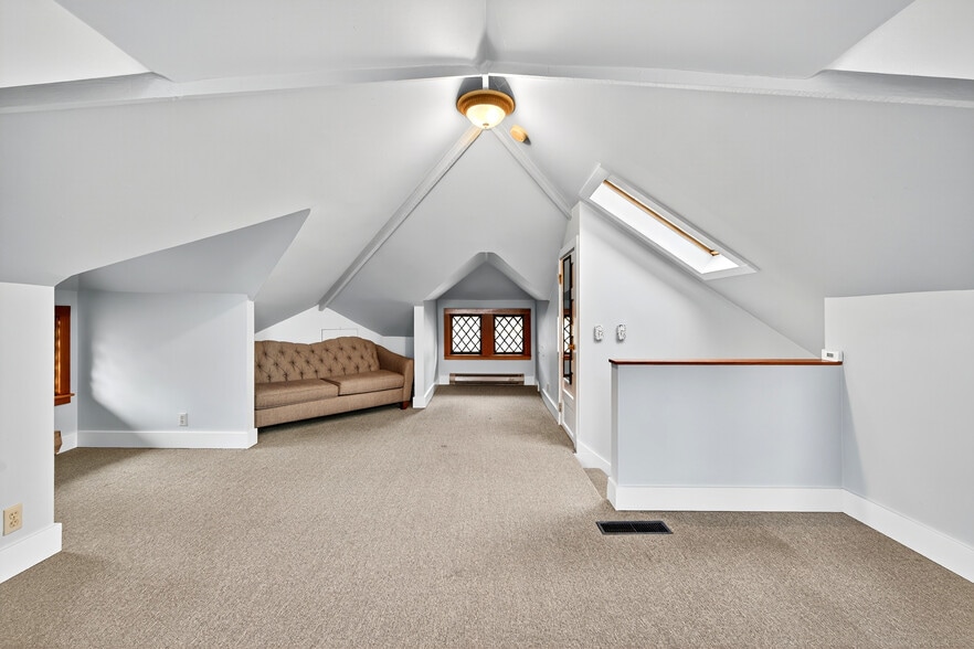 More Photos Of 132 30th Ave, Seattle Apartments For Sale