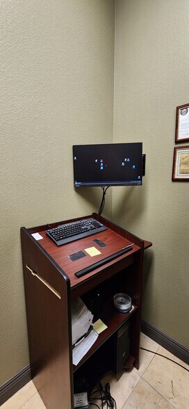 More Photos Of 2050 Mariner Dr, Las Vegas Medical For Sale