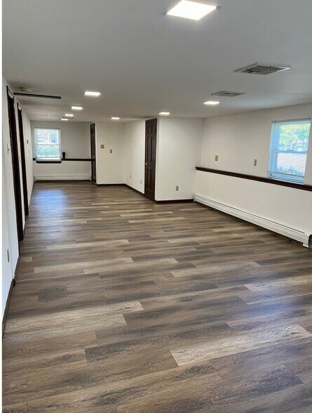 More Photos Of 79 Sunset Strip, Succasunna Medical For Lease
