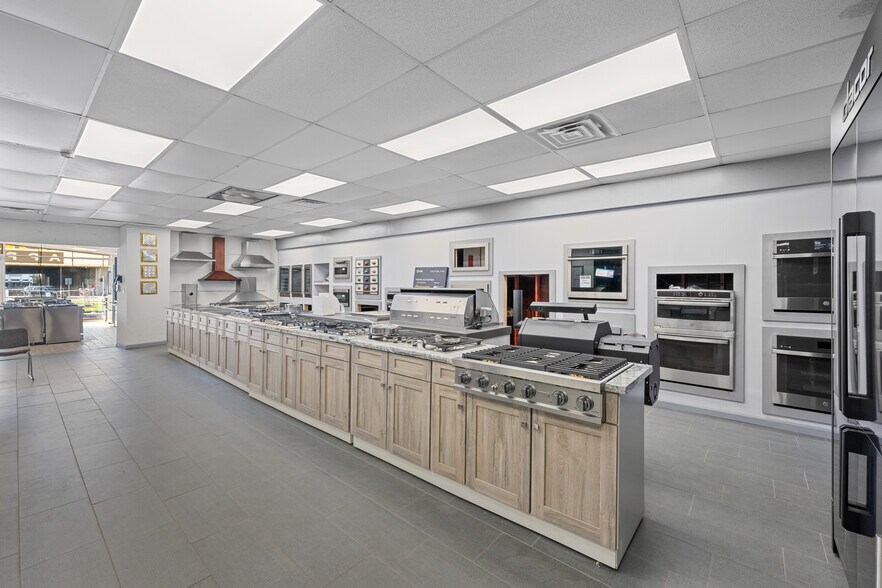 More Photos Of 4614 Randwick Dr, Houston Land For Sale