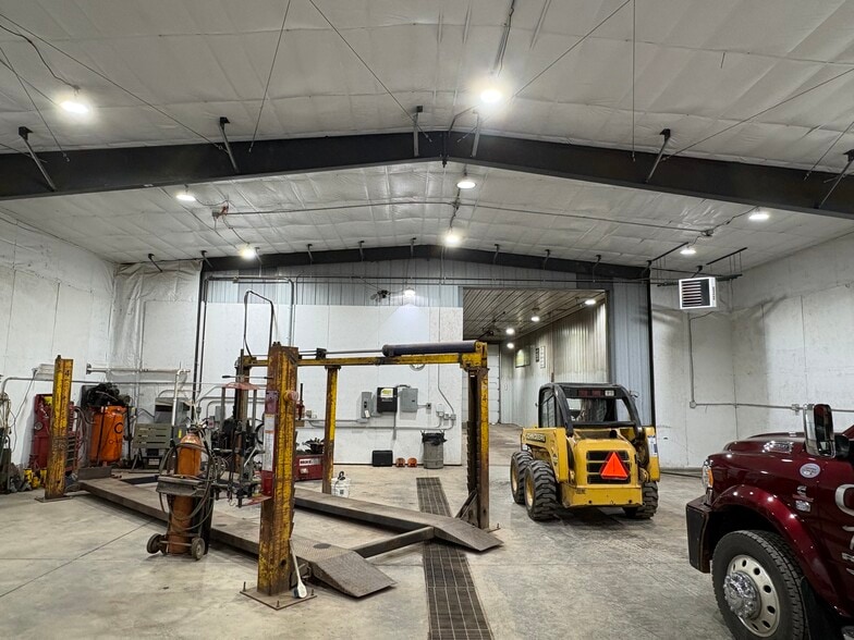 More Photos Of 1325 29th St, Cloquet Industrial For Sale