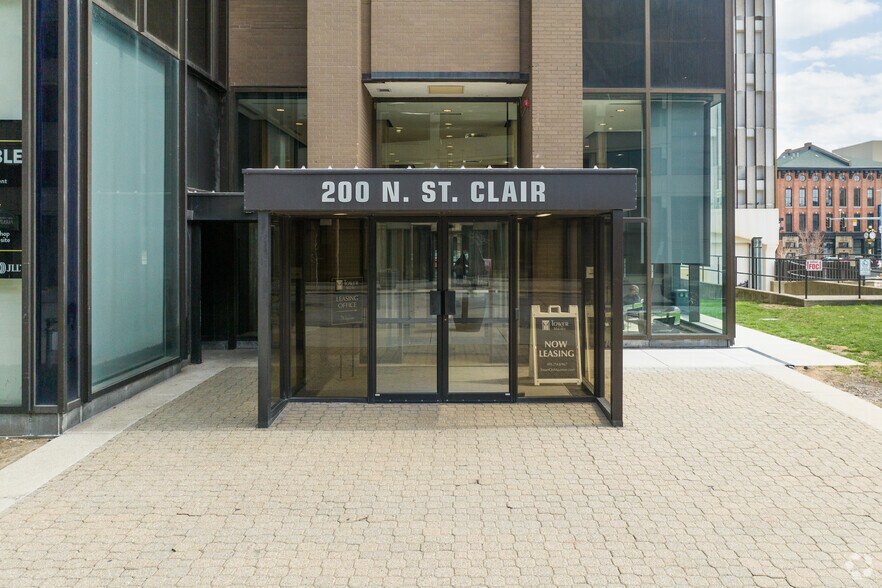 More Photos Of 200 N Saint Clair St, Toledo Office Residential For Lease