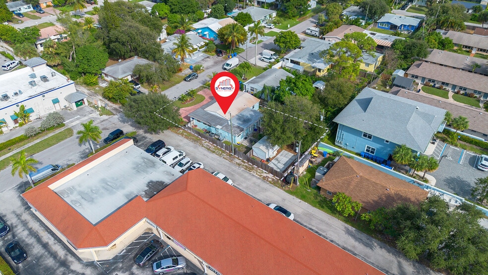 More Photos Of 112 Milton St, Lantana Apartments For Sale