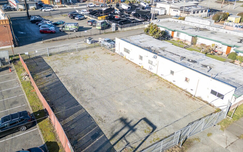 More Photos Of 321 State Ave, Kent Land For Lease