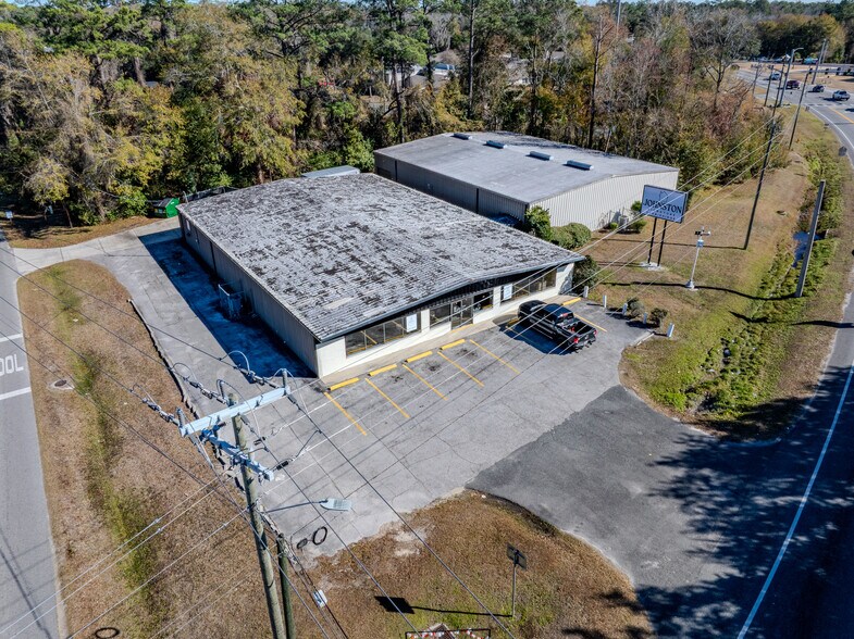 More Photos Of 701 S 5th St, Macclenny General Retail For Lease