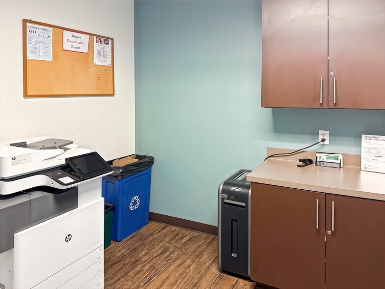 More Photos Of 500 N Rainbow Blvd, Las Vegas Office For Lease