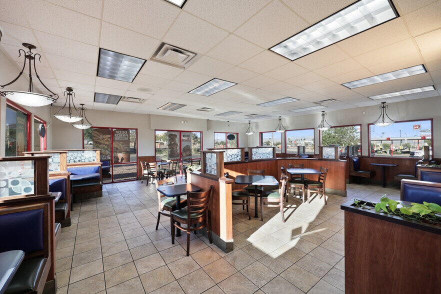 More Photos Of 310 S Boulder Hwy, Henderson Fast Food For Lease