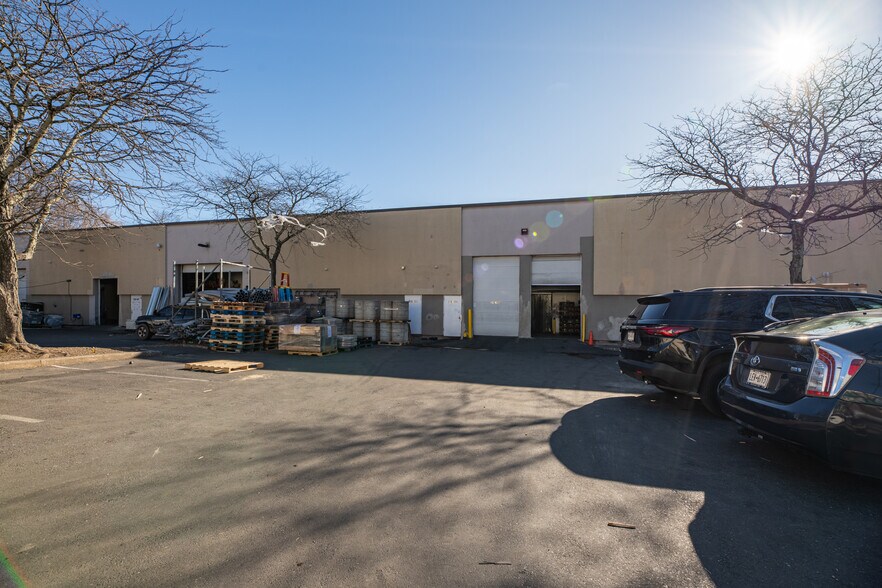 Primary Photo Of 310 Roosevelt Ave, Spring Valley Freestanding For Lease