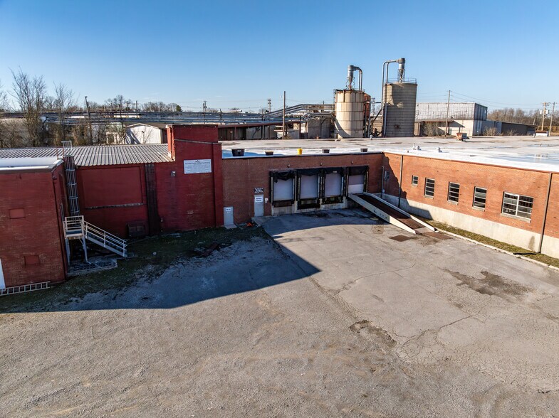 More Photos Of 130 Enterprise Ln, McMinnville Industrial For Sale